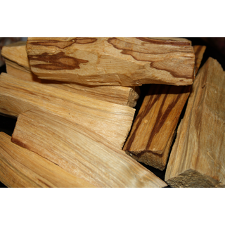 Rucherwerk, Palo Santo, Heiliges Holz, Bolivien, 5-15g Stcke, 8-10 cm lang, per Gramm