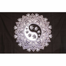 Wandtuch 140 x 220, Leaf Mandala schwarz/weiss Mandala...